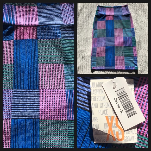 LuLaRoe Dresses & Skirts - ✨Lularoe Cassie Skirt✨